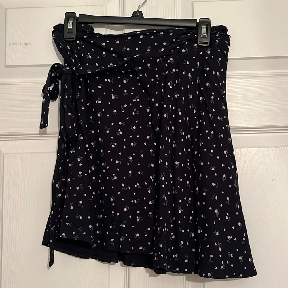 Brandy Melville Skirt